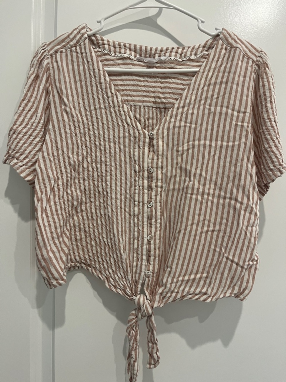 Jane & Delancey Striped Tie-Front Short Sleeve Top - Cream & Tan